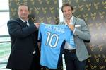 Former Italy and Juventus forward Alessandro Del Piero poses with Sydney FC jersey next to club Ceo Tony Pignatta at the Lingotto Palace in Turin, Italy,Wednesday, Sept. 5,2012. Del Piero is joining Sydney FC in a deal that will make him the highest-profile player in the A-League. The two-year deal is reportedly worth $2 million per season, which will make Del Piero the highest paid athlete in Australia's four football codes, including rugby league, rugby union and Australian Rules. The 37-year-