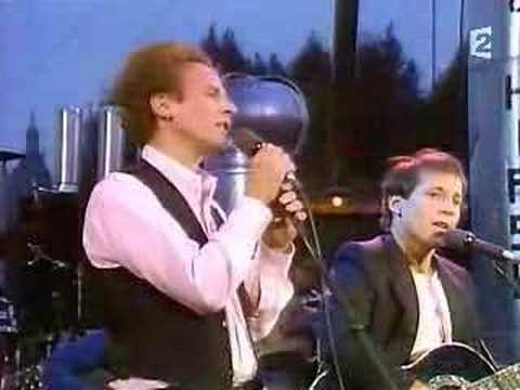 Simon and Garfunkel- America