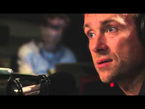 Damon Albarn Slams 'Glee' on Q TV