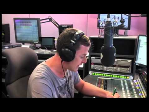 BBC Radio 1's Fun and Filth Cabaret - Amazingphil and Danisnotonfire talk to Scott Mills