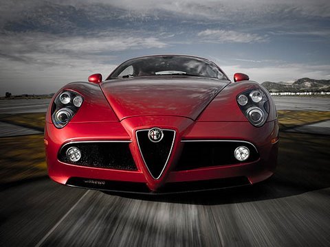 First Test - Alfa Romeo 8C Competizione