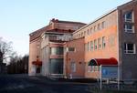 Pikisaari Unit of Oulu Vocational College provides vocational education in crafts and design, audiovisual Communication and Clothing. The schools building was completed in 1980.