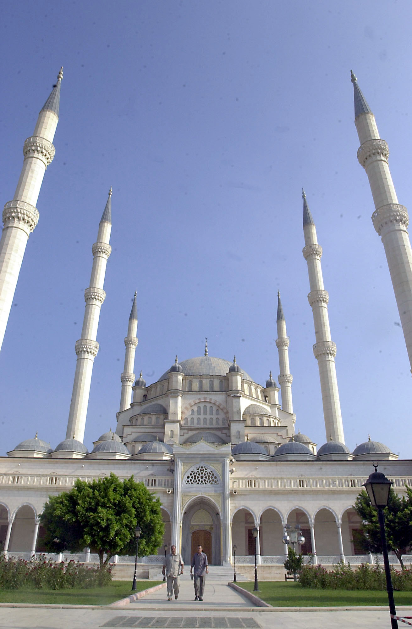 Sabancimosque19082006.jpg