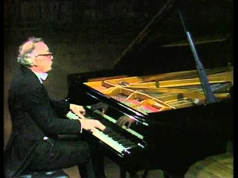 Schubert - Piano Sonata in A major, D. 959 Second Movement (Andantino) - Alfred Brendel