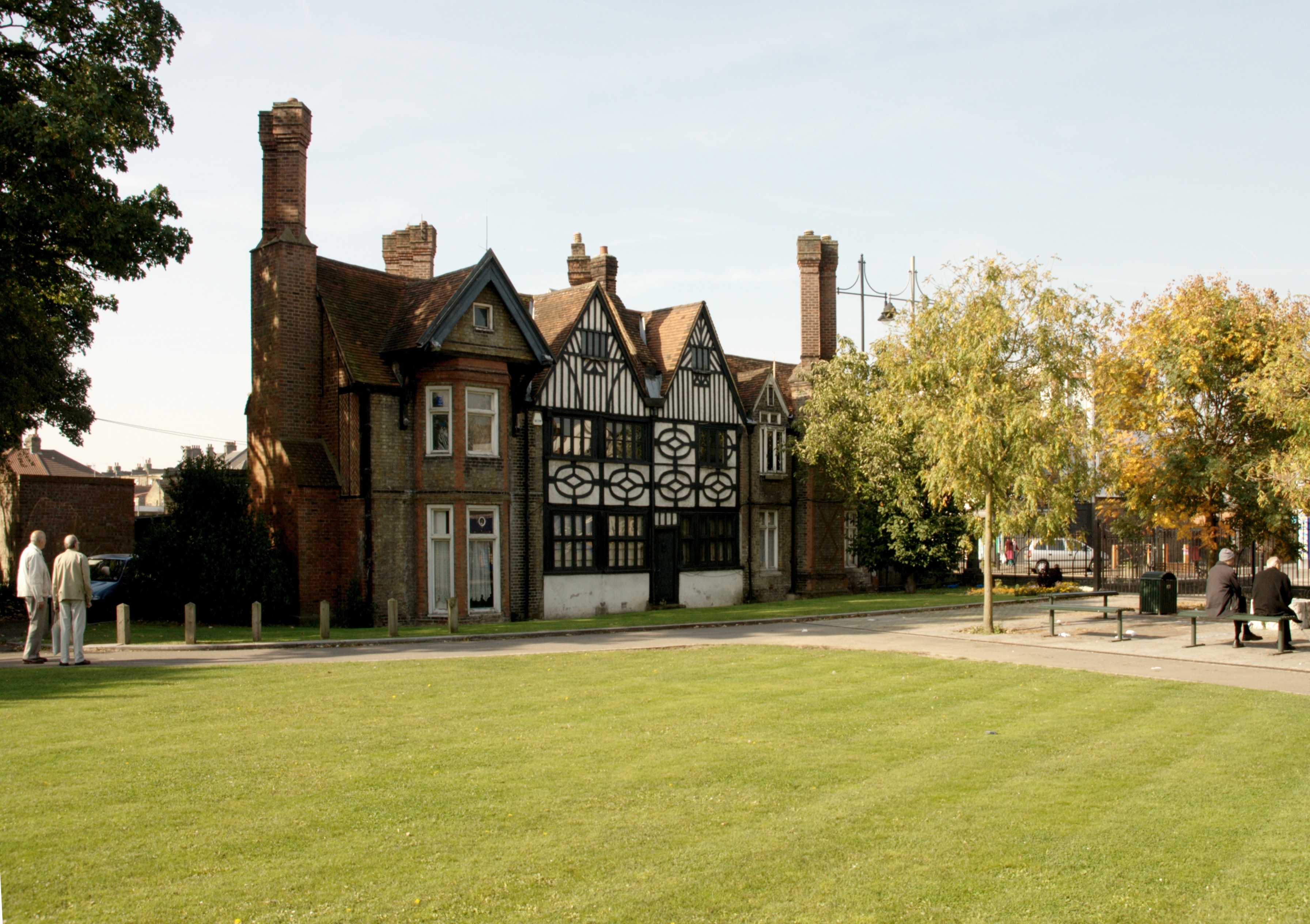 Southall manor.jpg