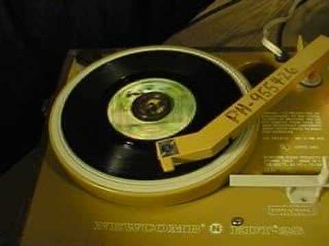 The Four Seasons - December, 1963 (Oh What A Night) - 1975