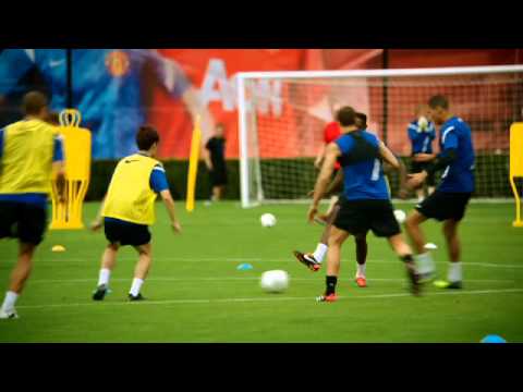 Inside Edge: Train With Manchester United: Nike Soccer