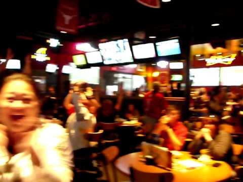 Texans clinch 1st Playoff Berth fan reaction at Buffalo Wild Wings Cypress