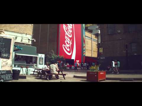 Celebrate London 2012 with Coca-Cola's biggest vending machine