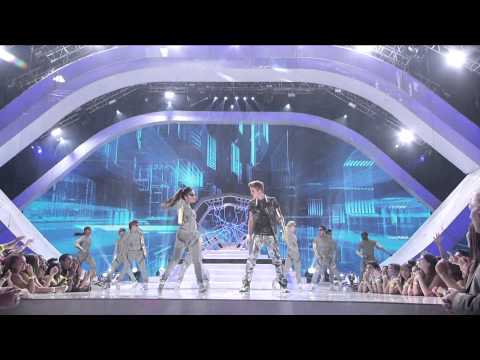 Justin Bieber - Boyfriend / As Long As You Love Me (Feat Big Sean) (Live 2012 Teen Choice Awards)