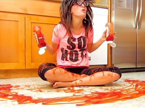 KETCHUP DISASTER!