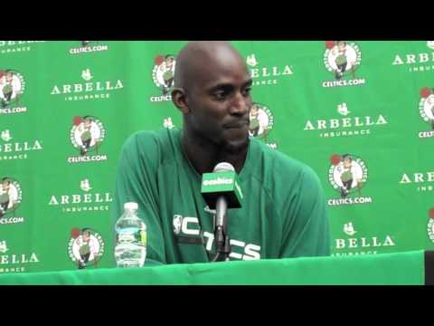 Kevin Garnett: 'I don't have Ray Allen's number anymore'