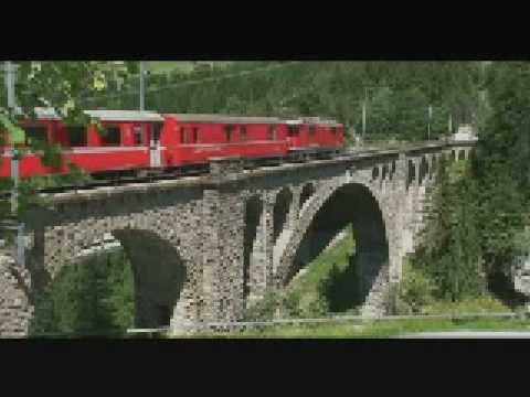 Swiss Trains - RhB UNESCO Heritage Route - Swiss Pass - SwissAlpsHotel