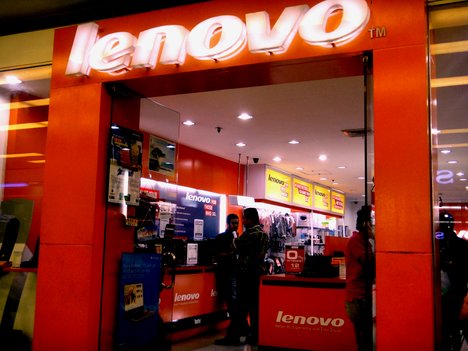 Lenovo brand adopts an orange theme in one of its mall branches