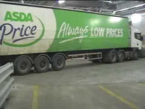 15m HGV Turntable - Asda, Bearsden