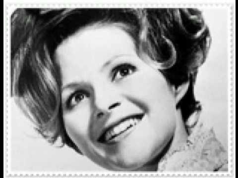 BRENDA LEE - ROCKIN AROUND THE CHRISTMAS TREE