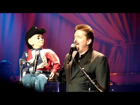 Terry Fator's Garth Brooks Impression - Las Vegas 2010