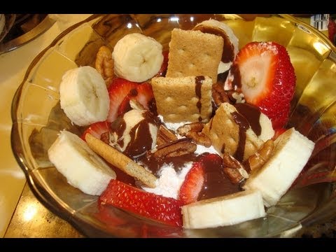 Low Calorie Ice Cream Sundae With a Twist