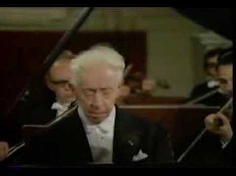 Beethoven Concerto No. 3 Mvt. 1 - Artur Rubinstein (1of2)