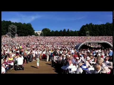 Laulupidu 2011 - Family and Friends at Estonian Song Festival (HD)