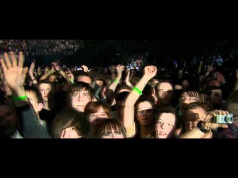 Kasabian - Fire (Live At The O2)