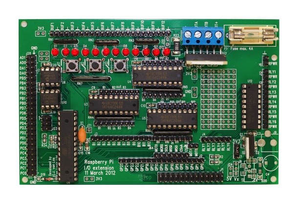 Gertboard extender for Raspberry Pi ships to advanced tinkerers video