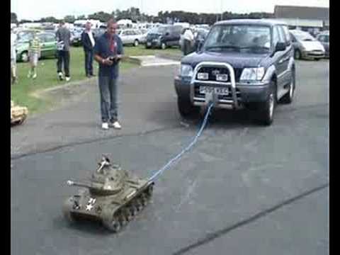 Model Tank Pulls Jeep