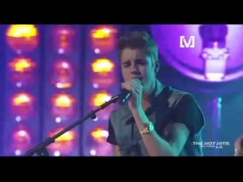 Boyfriend (Bluesy Version) Live and Intimate Justin Bieber