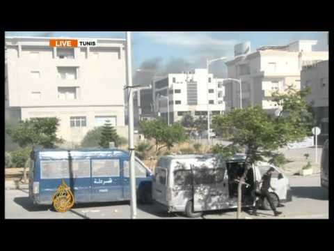 US embassy in Tunis under fire