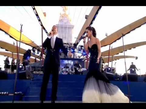 Gary Barlow & Cheryl ~ Need You Now (Diamond Jubilee Concert) ♚