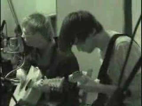 Radiohead - There There (Live Acoustic) - 20/6/2003