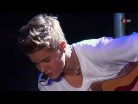 Justin Bieber singing Never let you go live - Mexico 2012