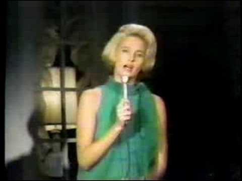 Tammy Wynette-I don't wanna play house.