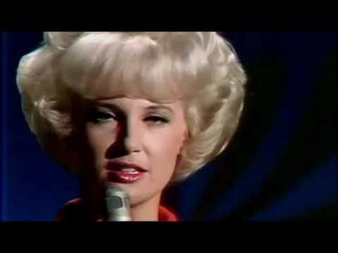 Tammy Wynette - Stand By Your Man !LIVE!