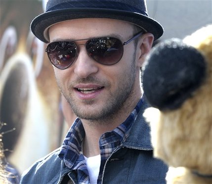 Actor Justin Timberlake arrives at the premiere of the feature film "Yogi Bear" in Los Angeles on Saturday, Dec. 11, 2010.