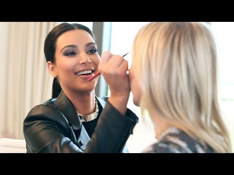 THE LOOK: Kim Kardashian Plays with Makeup