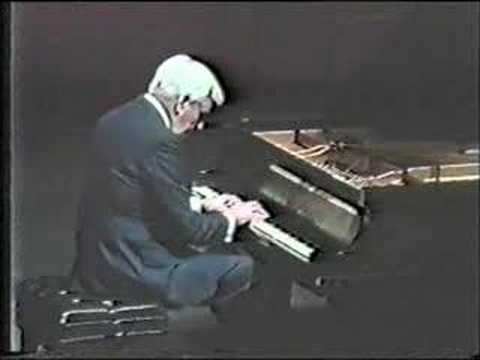 Earl Wild plays Liszt Hungarian Rhapsody no. 4