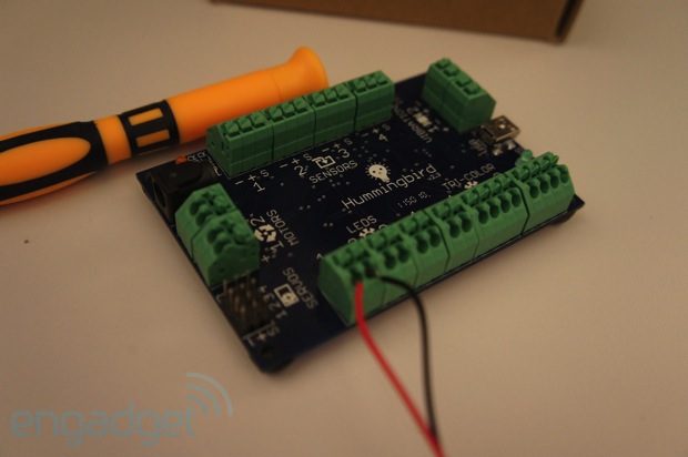 Humminbird is a 'preArduino' for kids video