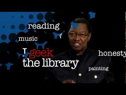 Mayor Holden Geeks the Library!