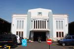 Tugu railway station. The city is located on one of the two major railway lines across Java between Jakarta / Bandung and Surabaya.