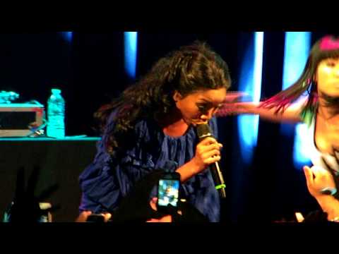 Brandy Full Moon 2012 LIVE (Best Quality)