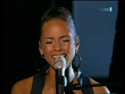 Alicia Keys - Superwoman (live) - feat. Queen Latifah and Kathleen Battle - rare video