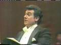 Placido Domingo sings Requiem 1