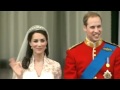 William and Kate: Kiss on Balcony (Buckingham Palace) ROYAL WEDDING 29th April 2011