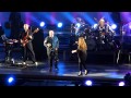 Peter Gabriel - In Your Eyes, live at the Hollywood Bowl (w/ John Cusack cameo)