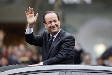 French President arrives in India to enhance strategic partnership