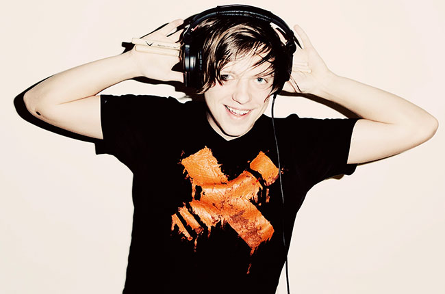 Robert DeLong Video - Homepage Flashbox