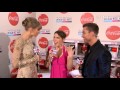 Taylor Swift - Red Carpet Interview - AMA 2012