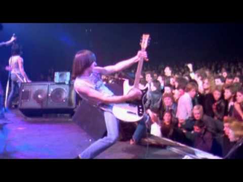 Ramones - It's Alive (The Rainbow) 1977 HQ