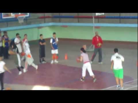 pigono basket-AJSS (les cadettes )le 08 mai 2012